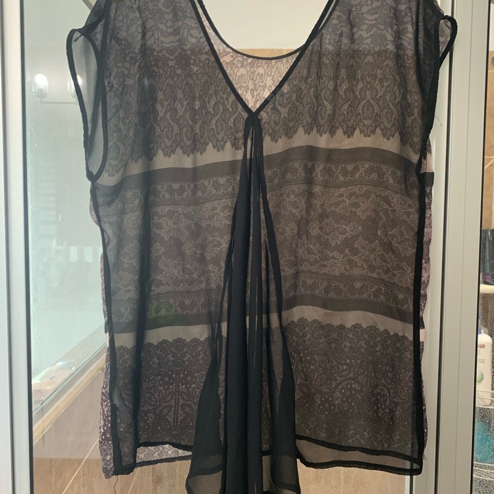 Sheer top - Picture 3 of 4